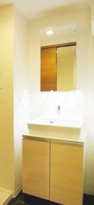 【洗面所】 | ウェルスクエアイズム蒲田 | 独立洗面台です。