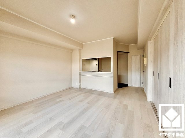 サンルシエル山科森野町の駐車場