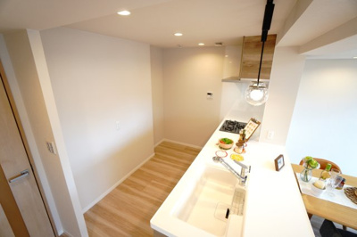 【キッチン】 | 【上質リノベ】ダイアパレス温品 | 室内（2025年10月28日9：00頃）撮影