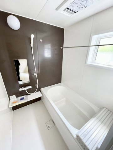 平屋の建売分譲！耐震等級３！ご成約プレゼント対象物件！の内観：施工例