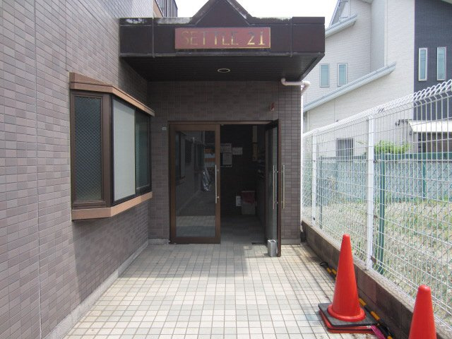 【エントランス】