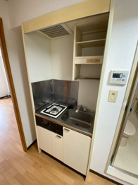 1口ガスコンロ付で機能的なキッチンです！