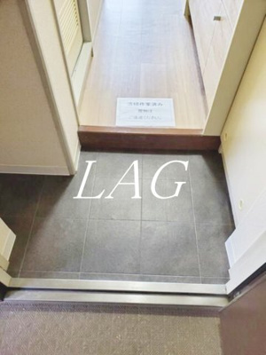 【玄関】 | ハイタウン目黒 | 玄関です。