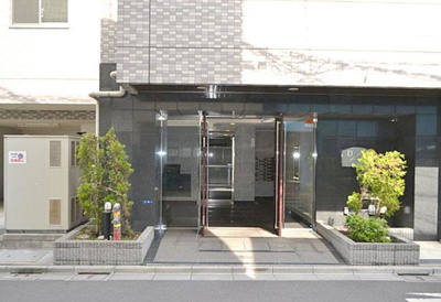 【エントランス】 | プレール・ドゥーク西大島駅前