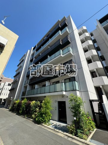 クレイシア両国ルクールの外観