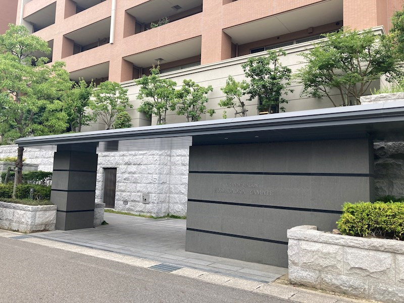 グランドメゾン星が丘山手A棟の外観