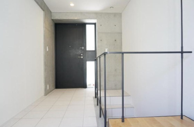 【玄関】 | ル・トラン代々木公園