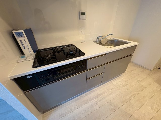 リーフシティ市川ザ・レジデンスのキッチン