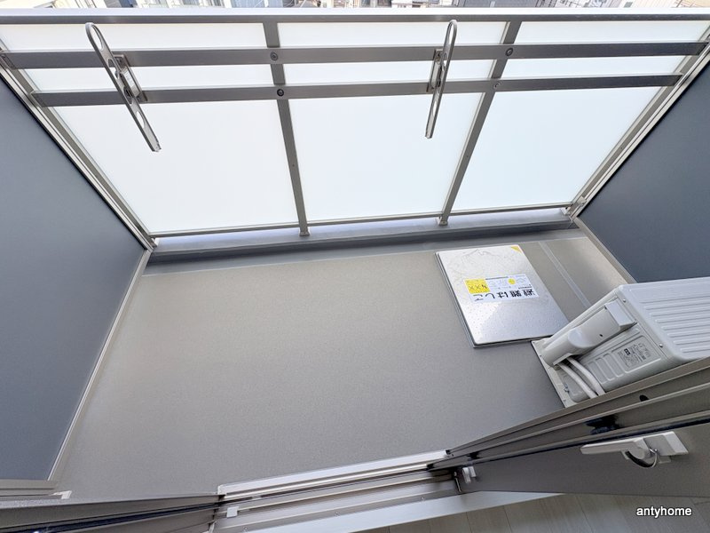 スワンズシティ大阪クレアスト　仲介手数料無料のバルコニー