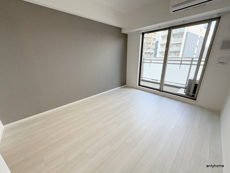 スワンズシティ大阪クレアスト　仲介手数料無料の寝室