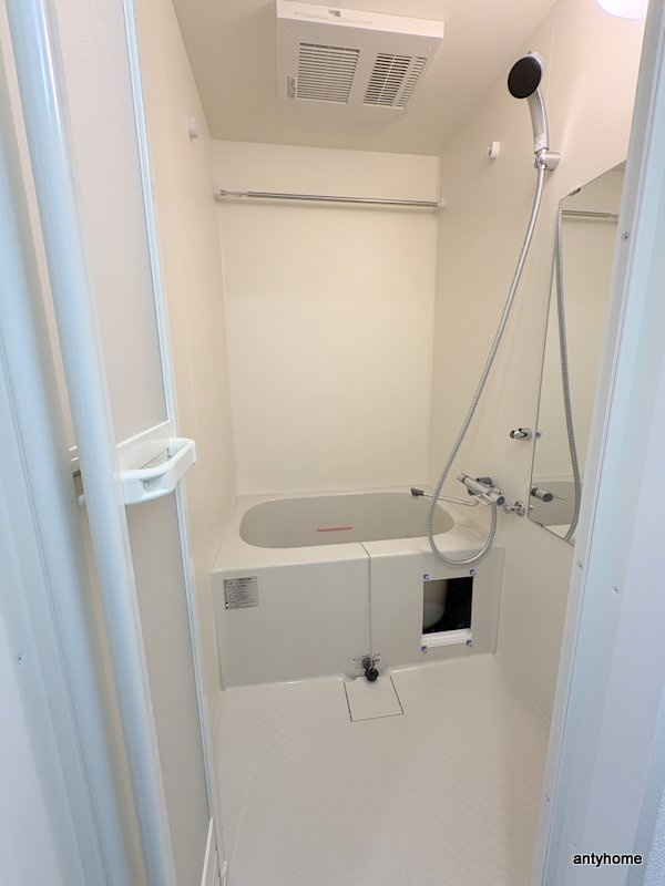 スワンズシティ大阪クレアスト　仲介手数料無料の浴室