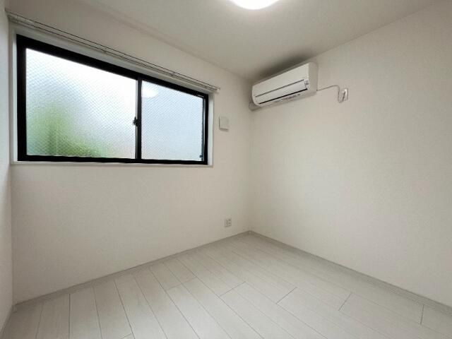 マーレ西巣鴨の居間・リビング