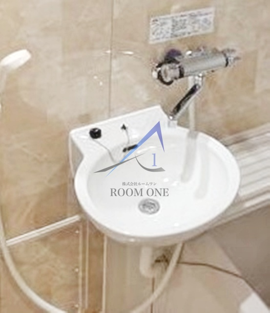 ラムダＡＩＺＡＷＡの洗面所|洗面台です。