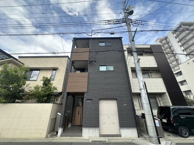 川崎市多摩区登戸のアパートの外観