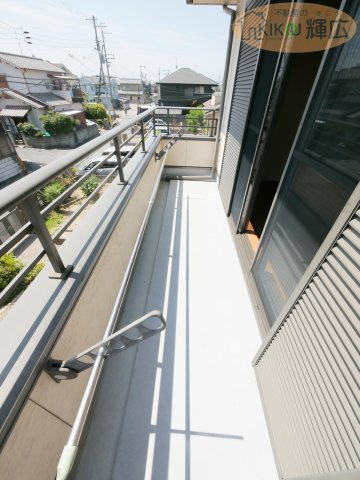 加古川市加古川町大野　中古戸建のバルコニー