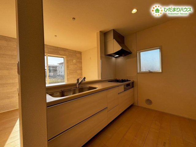 鴻巣市松原　新築戸建　リーブルガーデン05のキッチン