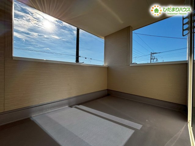 鴻巣市松原　新築戸建　リーブルガーデン05のバルコニー