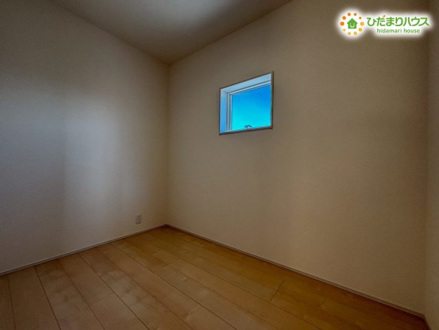 鴻巣市松原　新築戸建　リーブルガーデン05の収納|ストレージルーム：3帖