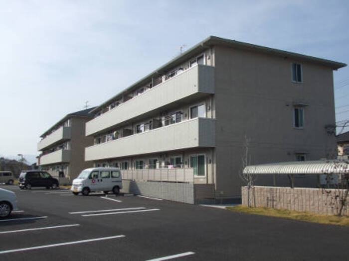 サンハイム須屋 A棟