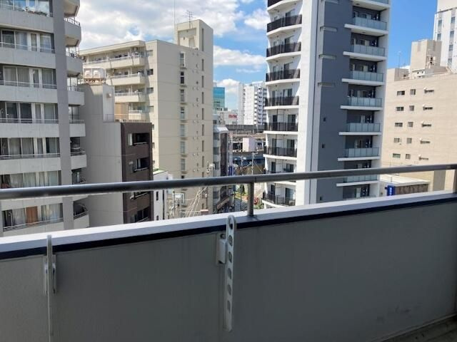 コスモリード赤羽のバルコニー