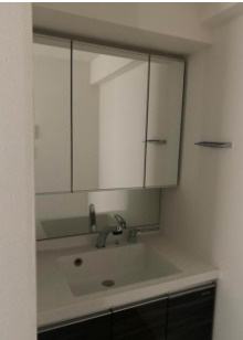 【独立洗面台】 | アイル東京向島弐番館 | 朝の身支度には欠かせない独立洗面化粧台