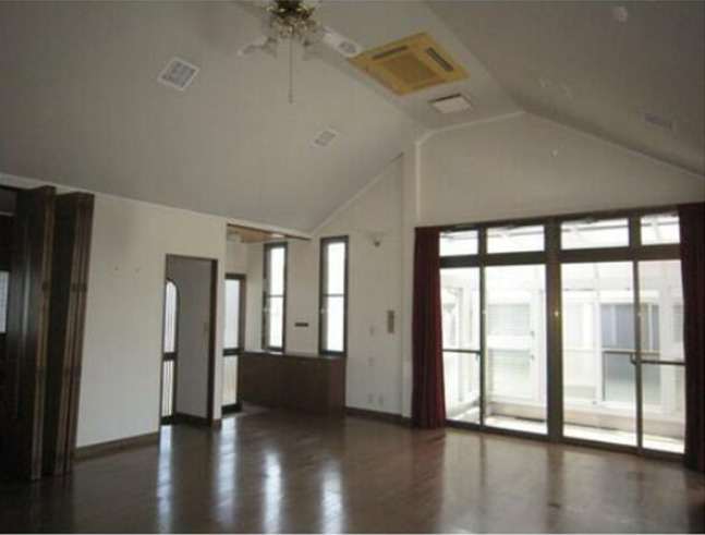 【居間・リビング】 | 高知市上町３丁目