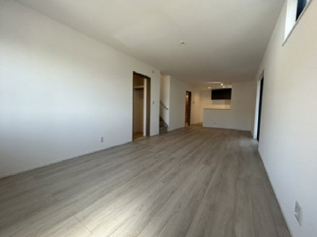 横浜市港南区上永谷3丁目 新築戸建て【仲介手数料無料】カースペース2台