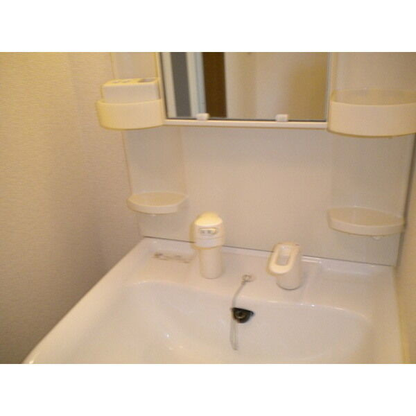 アンプルールリーブルリベルテの洗面所