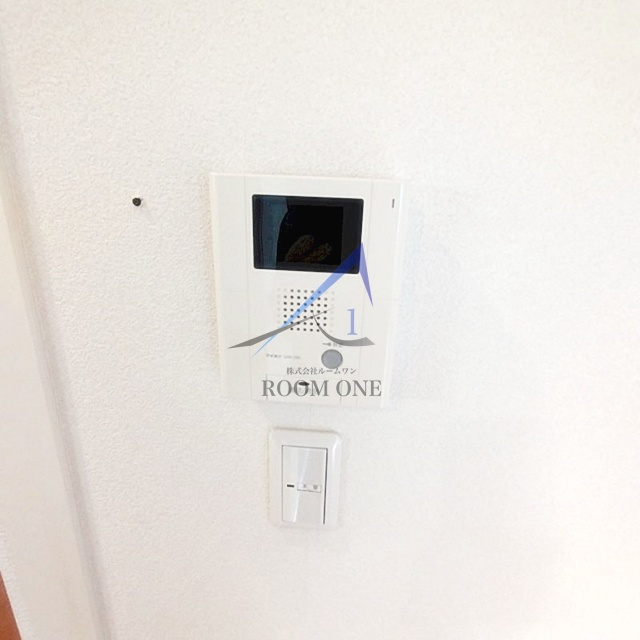 エスポワール東大井のセキュリティ|モニター付インターホンです。