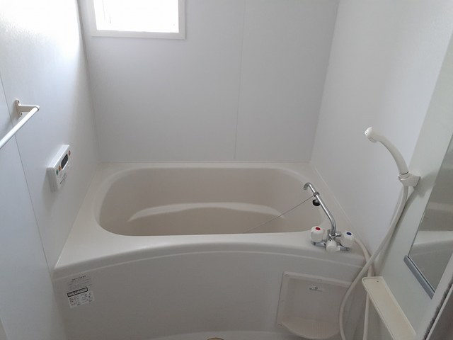 ココメロⅠの浴室