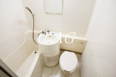 【浴室】 | ヴィラ大塚 | お風呂です。