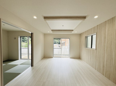 【居間・リビング】 | 久喜東5丁目新築戸建 | LDK（1）
※写真はイメージ図となります。