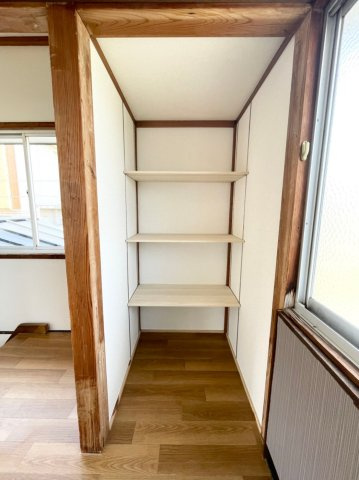 鯖江市長泉寺町　オーナーチェンジ中古戸建の収納