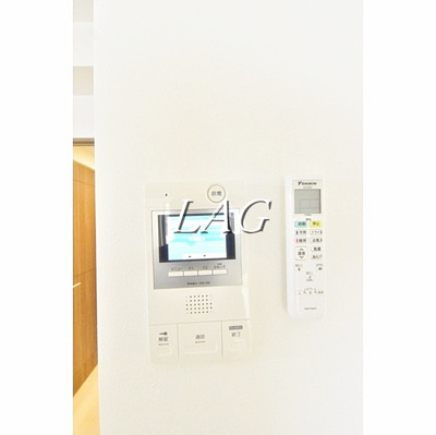 【セキュリティ】 | ＮＥＯグレイス綾瀬 | モニター付きインターホンです。