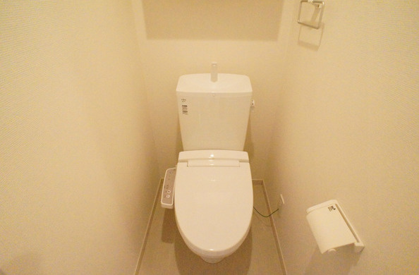 【トイレ】 | リブリ・F-Dressrosa.Ai