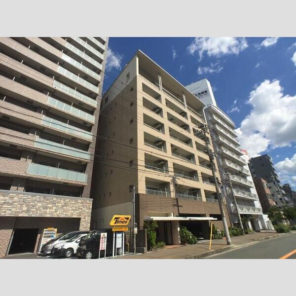 グランシャルマン新大阪の外観