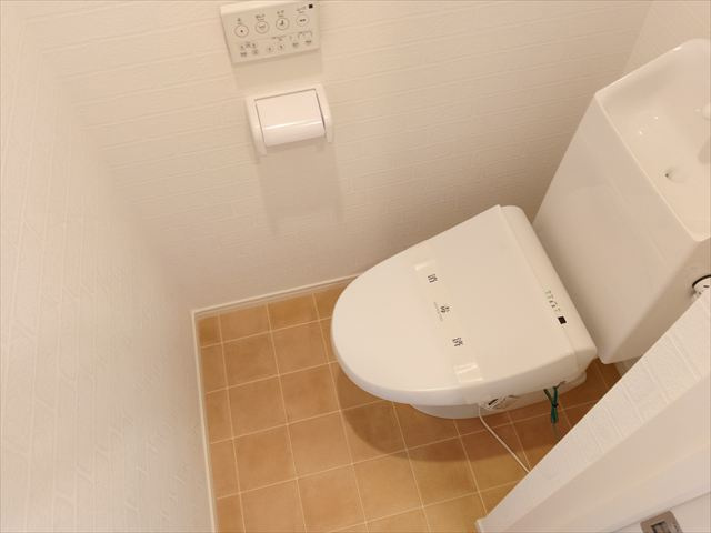 練馬区早宮３丁目のアパートのトイレ