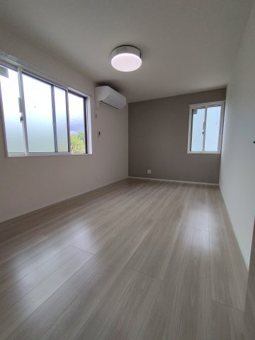 ルミエールの居間・リビング