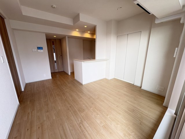 リーフシティ市川ザ・レジデンスの居間・リビング