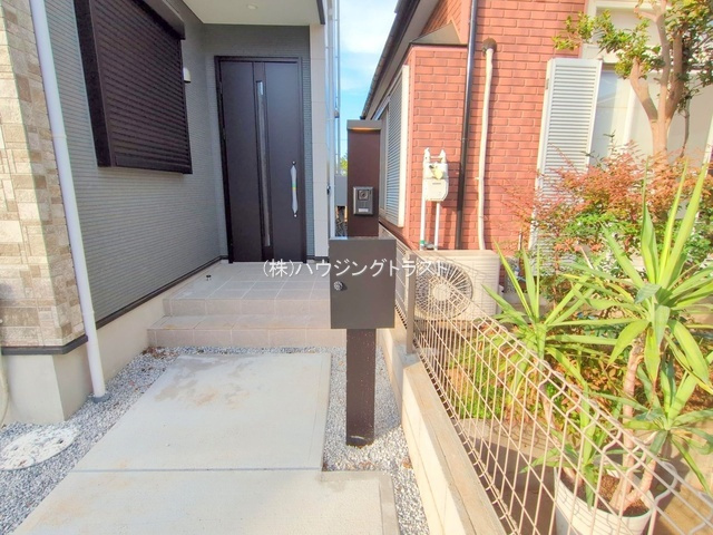 仲介手数料無料　KEIAI GRACE 所沢市所沢新町　新築戸建　全１棟の玄関