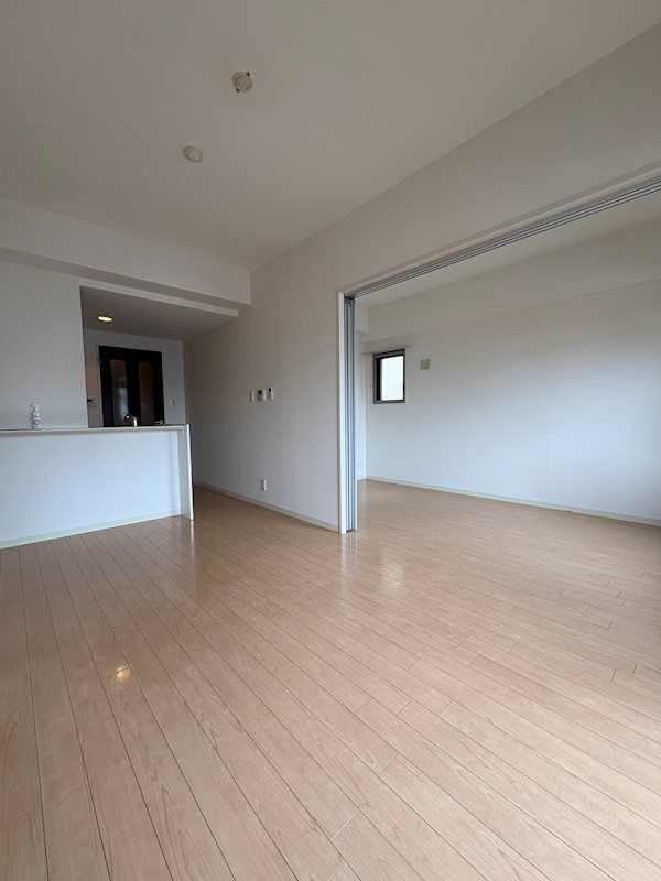 ｴｸｾﾙｼｱ天神橋の居間・リビング