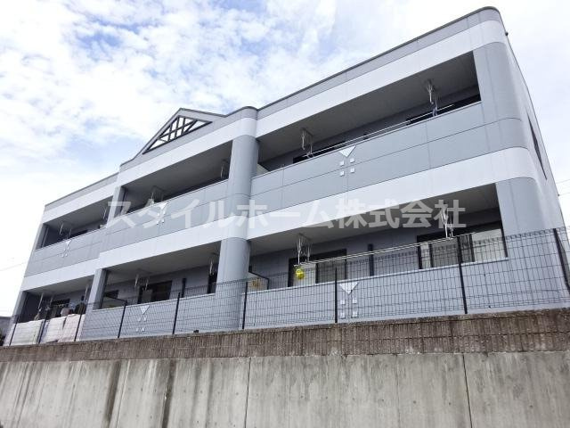 ホワイトハウス草間