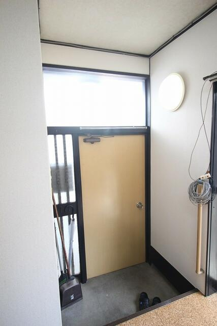 川崎市多摩区登戸の一戸建ての玄関