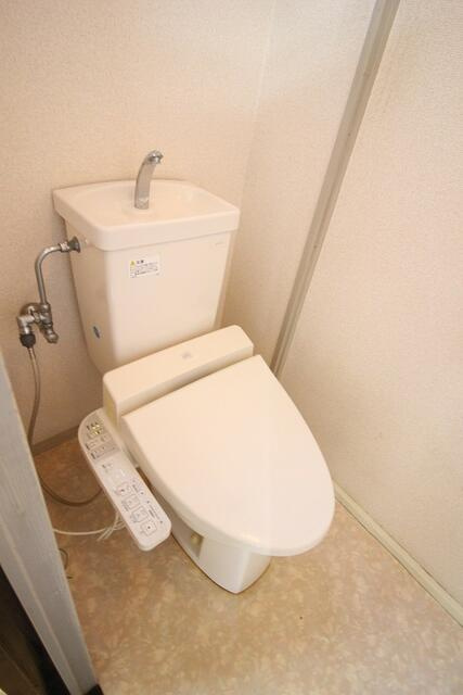 川崎市多摩区登戸の一戸建てのトイレ