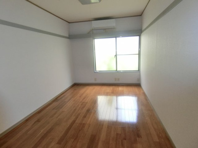 【居間・リビング】 | カロハイム