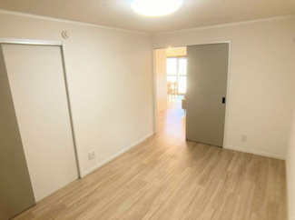 【居間・リビング】 | ダイアパレス東白壁B棟 | キャンペーン対象物件です♪詳細は弊社ホームページもしくはスタッフまでお気軽にお問合せ下さいませ♪ お役に立てる自信があります♪