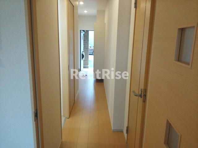 テラビスタⅡのエントランス|玄関