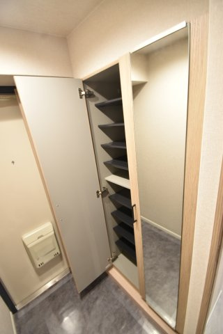 藤和薬院コープの玄関