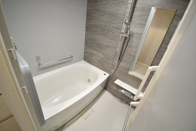 藤和薬院コープの浴室