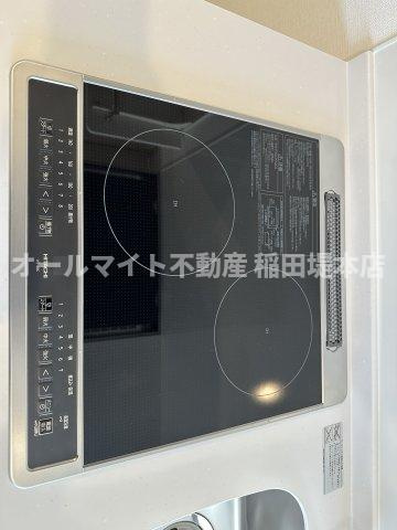 川崎市多摩区西生田３丁目のアパートのキッチン